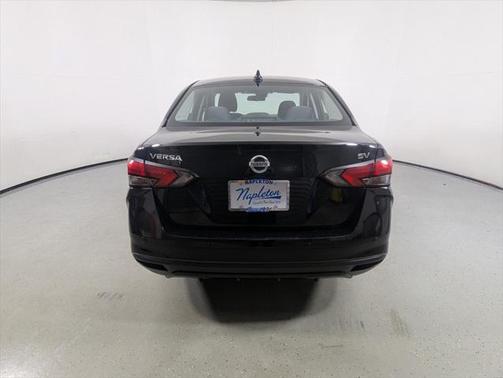 2022 Nissan Versa 1.6 SV