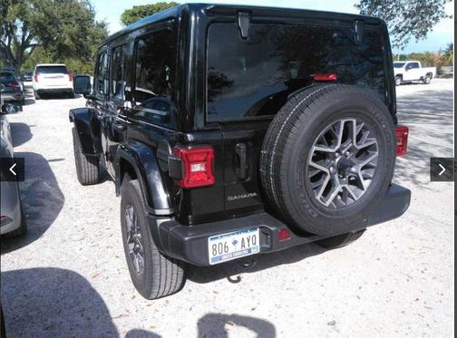 2025 Jeep Wrangler 4-Door Sahara 4x4