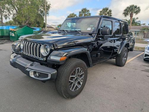 2025 Jeep Wrangler 4-Door Sahara 4x4