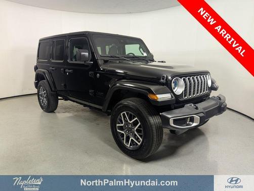 2025 Jeep Wrangler 4-Door Sahara 4x4