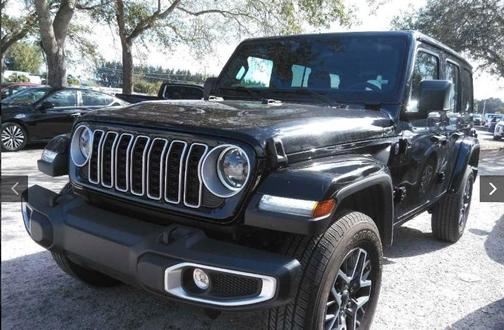 2025 Jeep Wrangler 4-Door Sahara 4x4
