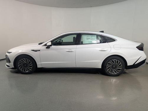 Serenity White 2026 Hyundai SONATA Hybrid SE