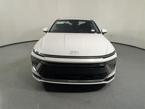 2026 Hyundai SONATA SEL