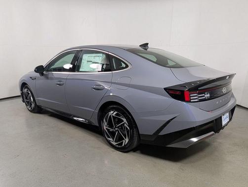 Transmission Blue 2026 Hyundai SONATA SEL