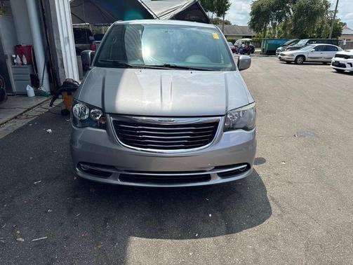 Billet Silver Metallic Clearcoat 2015 Chrysler Town & Country S