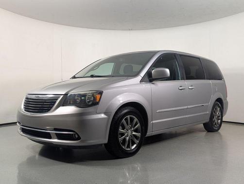 Billet Silver Metallic Clearcoat 2015 Chrysler Town & Country S