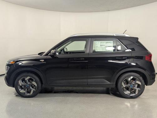 Onyx Black 2026 Hyundai VENUE SEL