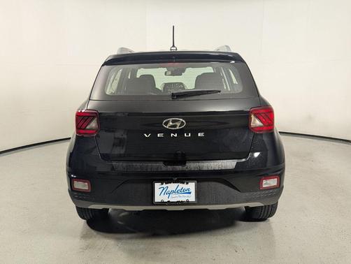 Onyx Black 2026 Hyundai VENUE SEL