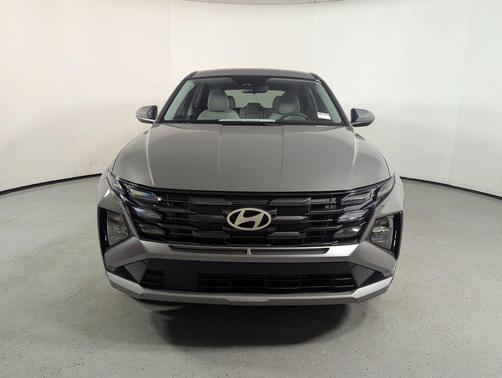 Hampton Gray 2026 Hyundai TUCSON SE