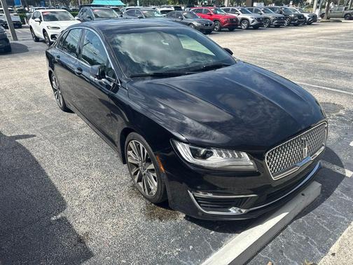 Infinite Black Metallic 2020 Lincoln MKZ Reserve