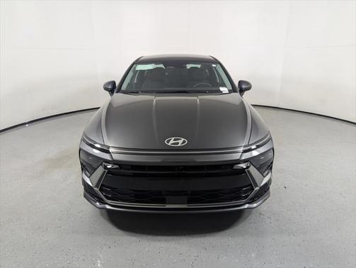 2025 Hyundai SONATA Hybrid SE