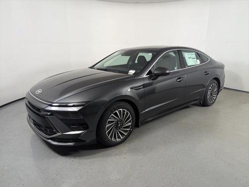 2025 Hyundai SONATA Hybrid SE