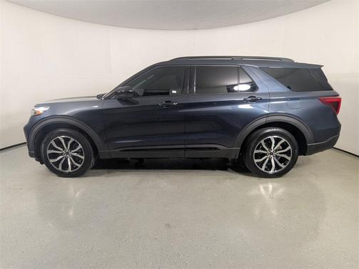 2022 Ford Explorer ST-Line