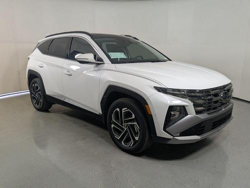 Creamy White Pearl 2026 Hyundai TUCSON Hybrid Limited