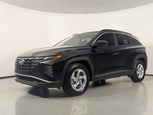 Black Pearl 2024 Hyundai TUCSON SEL
