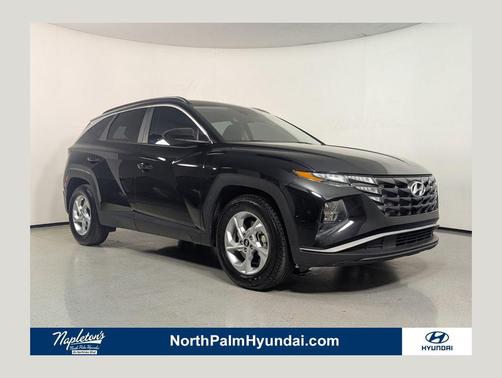 Black Pearl 2024 Hyundai TUCSON SEL