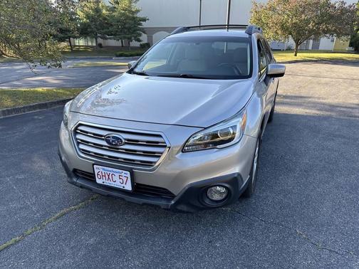 2016 Subaru Outback 2.5i Premium
