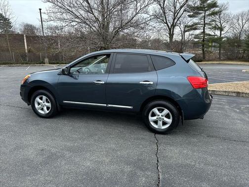 2012 Nissan Rogue S
