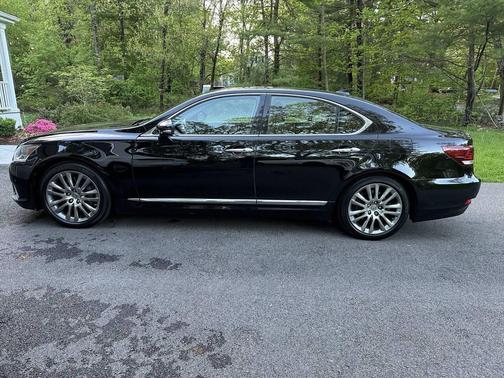 2016 Lexus LS 460 Base