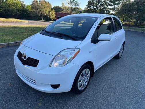 Polar White 2007 Toyota Yaris Base