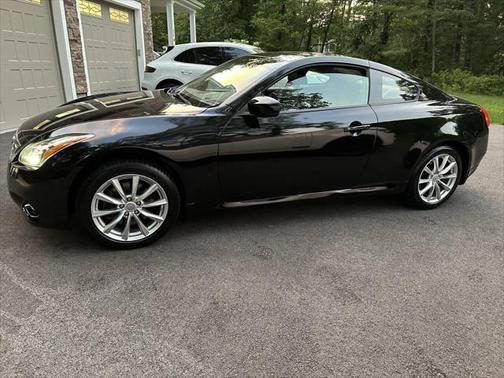 2012 INFINITI G37x Base