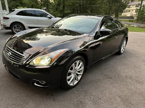 2012 INFINITI G37x Base