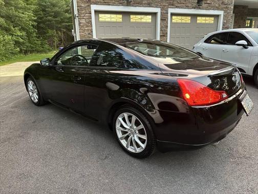 2012 INFINITI G37x Base