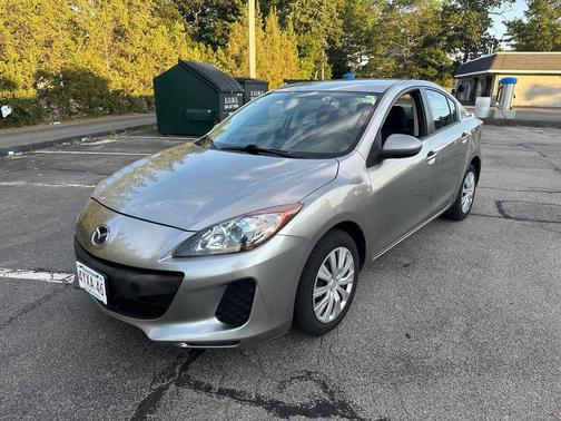 2013 Mazda Mazda3 i Sport