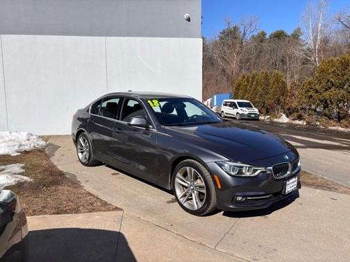 2018 BMW 330 i xDrive
