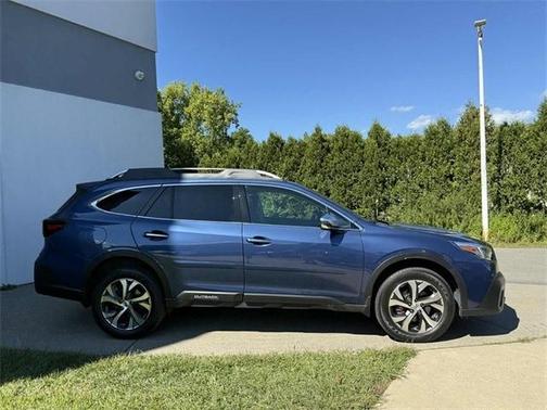 2020 Subaru Outback Touring