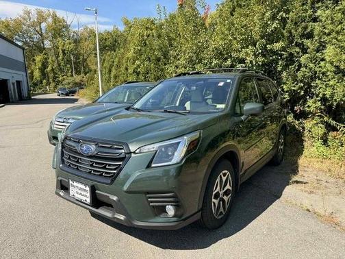 2023 Subaru Forester Premium