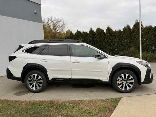 2025 Subaru Outback Limited XT
