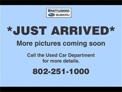Crystal White Pearl 2017 Subaru Crosstrek 2.0i Limited
