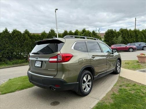 2022 Subaru Ascent Premium 8-Passenger