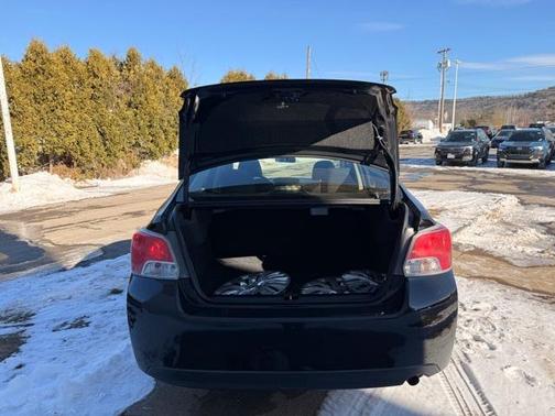 2016 Subaru Impreza 2.0i