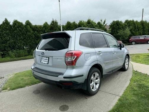 2014 Subaru Forester 2.5i Touring