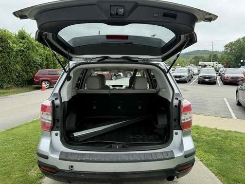 2014 Subaru Forester 2.5i Touring