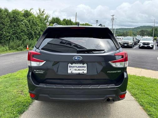 Dark Gray Metallic 2019 Subaru Forester Premium