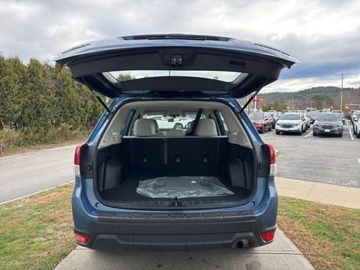 2021 Subaru Forester Base (CVT)