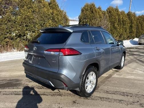 2022 Toyota Corolla Cross LE