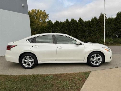 2014 Nissan Altima 2.5 SV