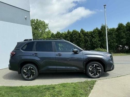 2025 Subaru Forester Hybrid Premium