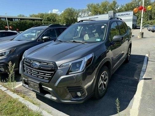 2023 Subaru Forester Premium