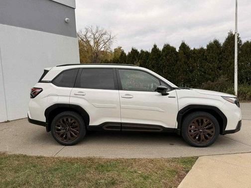 2025 Subaru Forester Hybrid Sport