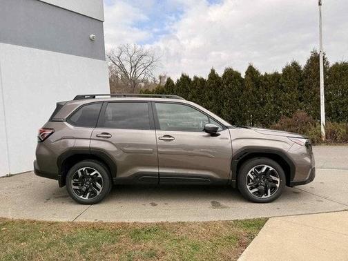 2025 Subaru Forester Hybrid Premium