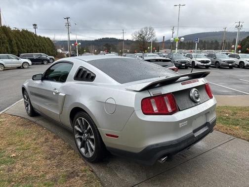 2011 Ford Mustang GT Premium