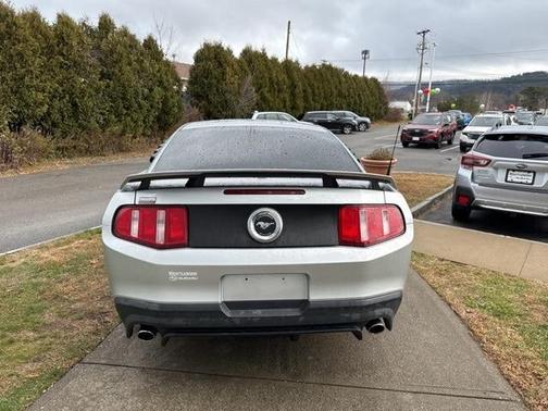 2011 Ford Mustang GT Premium