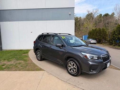 Magnetite Gray Metallic 2021 Subaru Forester Premium