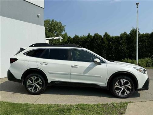 2022 Subaru Outback Limited XT