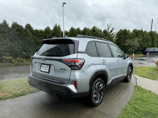 2025 Subaru Forester Hybrid Premium